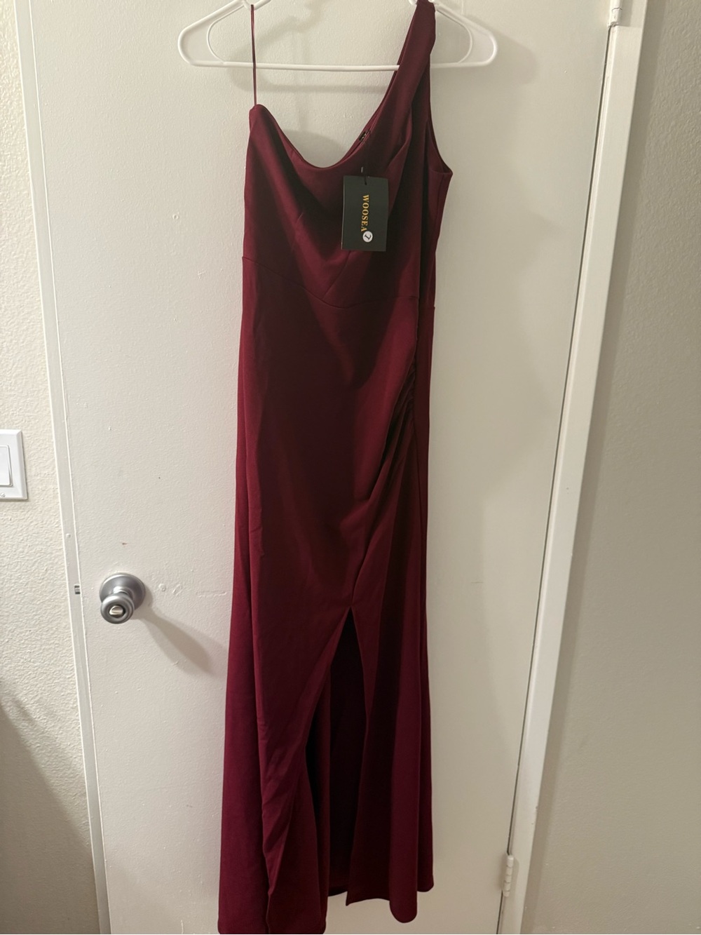 One-Shoulder Wine Red Evening Gown